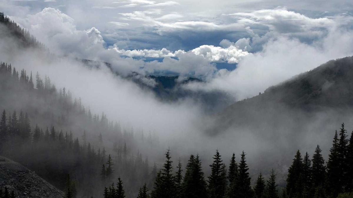 有讲关于亚特兰蒂斯的美剧,电影或者纪录片吗